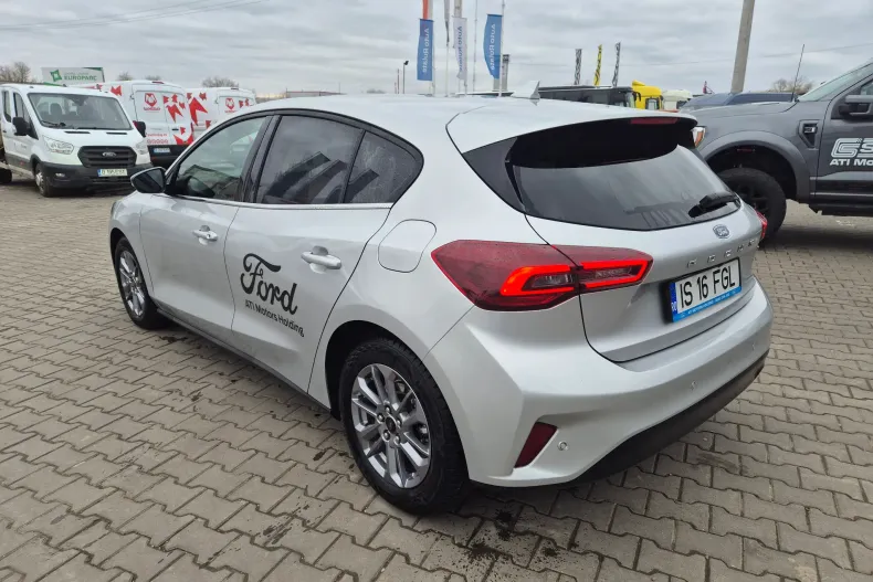 Ford Focus din 2022 cu 17.144 km - oferta FOR131641 - foto 5