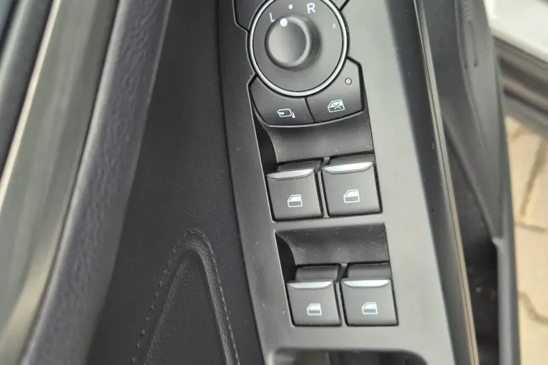 Ford Focus din 2022 cu 17.144 km - oferta FOR131641 - foto 15