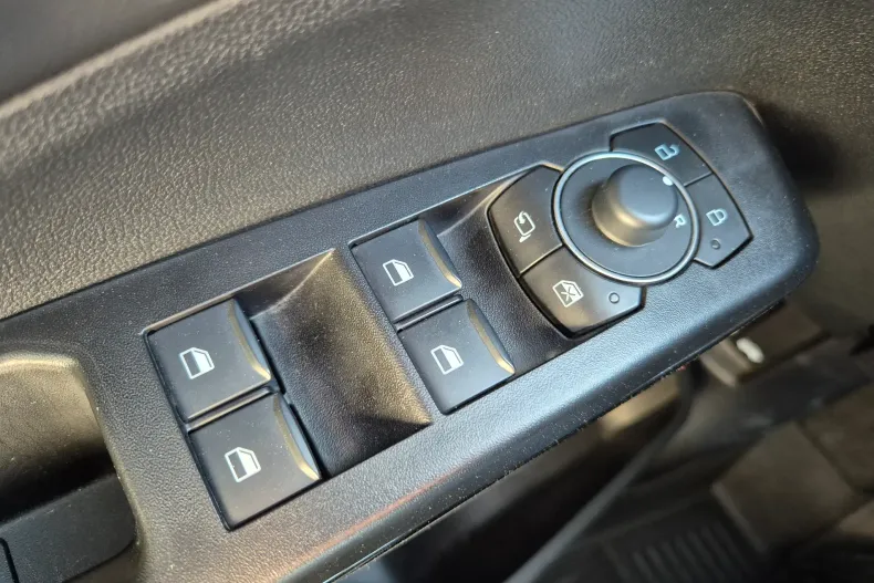 Ford Puma din 2024 cu 18.500 km - oferta FOR131642 - foto 19