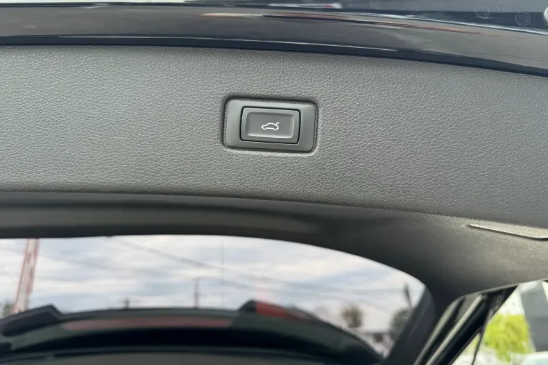 Audi Q7 din 2021 cu 72.000 km - oferta AUD131645 - foto 13