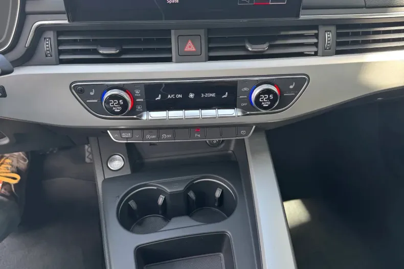 Audi A4 din 2022 cu 97.000 km - oferta AUD131649 - foto 12