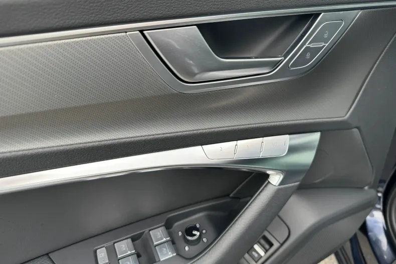 Audi A6 din 2023 cu 68.000 km - oferta AUD131652 - foto 13