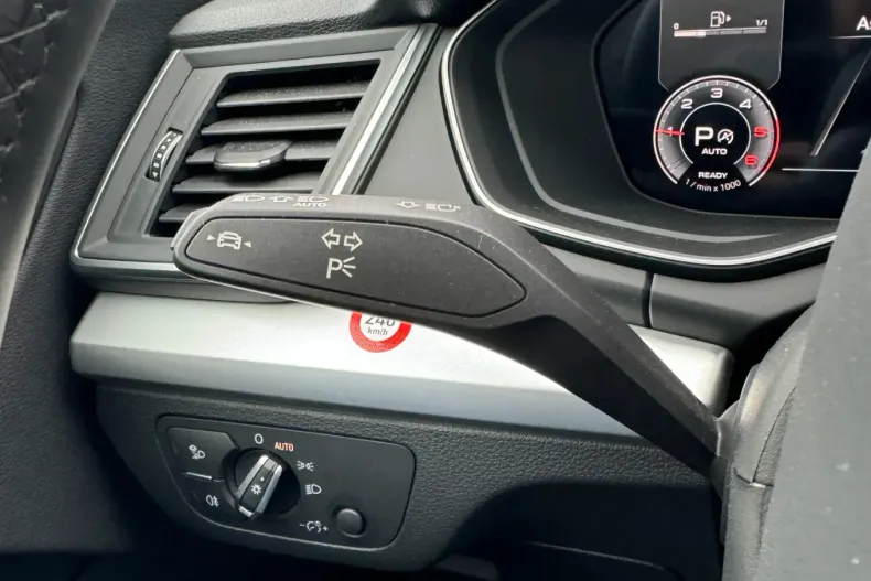 Audi Q5 din 2023 cu 9.000 km - oferta AUD131653 - foto 22