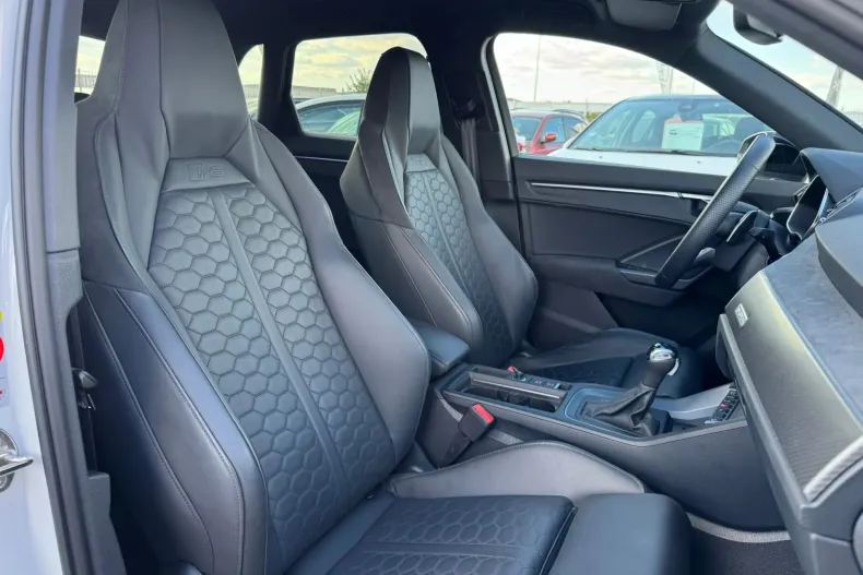 Audi RSQ3 din 2024 cu 13.072 km - oferta AUD131672 - foto 8