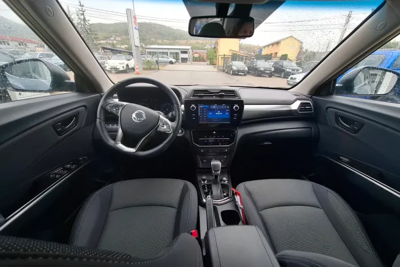 Ssangyong Tivoli din 2023 cu 6.500 km - oferta SSA131683 - foto 10