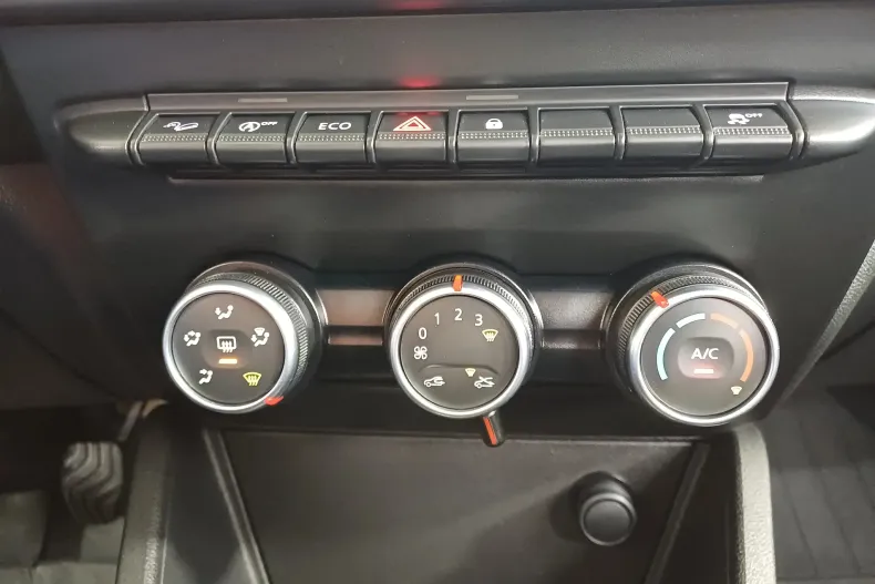 Dacia Duster din 2020 cu 124.988 km - oferta DAC131704 - foto 13