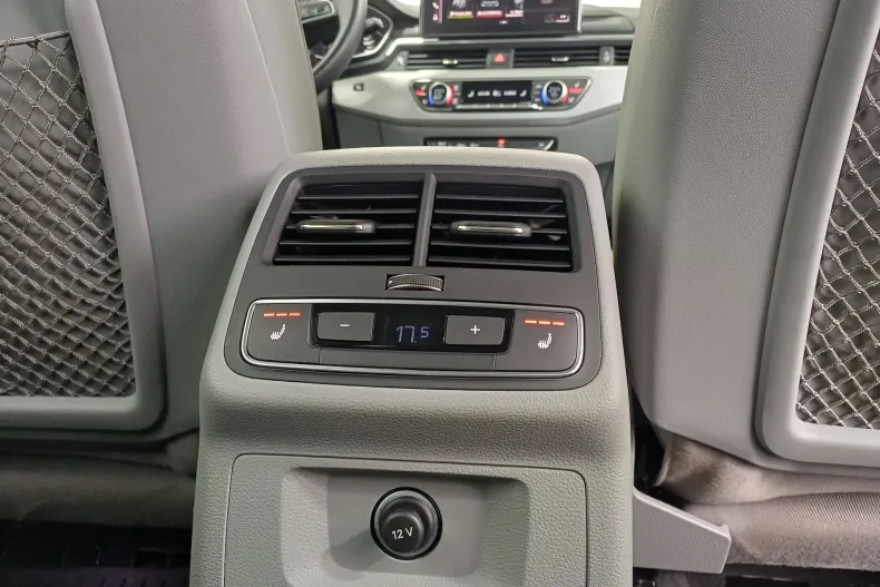 Audi A4 din 2021 cu 26.058 km - oferta AUD131705 - foto 30