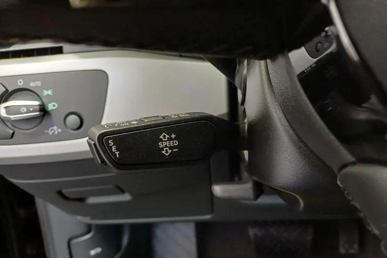 Audi A4 din 2022 cu 39.734 km - oferta AUD131706 - foto 8