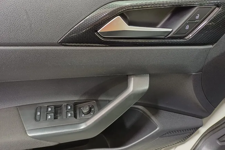 Volkswagen Taigo din 2022 cu 110.234 km - oferta VOL131709 - foto 9