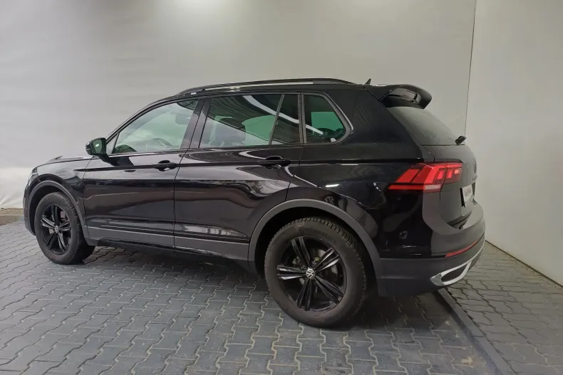 Volkswagen Tiguan din 2021 cu 49.683 km - oferta VOL131710 - foto 3