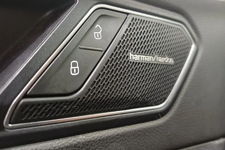 Volkswagen Tiguan din 2021 cu 49.683 km - oferta VOL131710 - foto 10