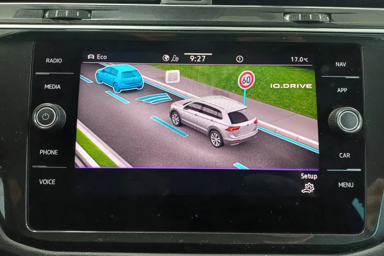 Volkswagen Tiguan din 2021 cu 49.683 km - oferta VOL131710 - foto 26