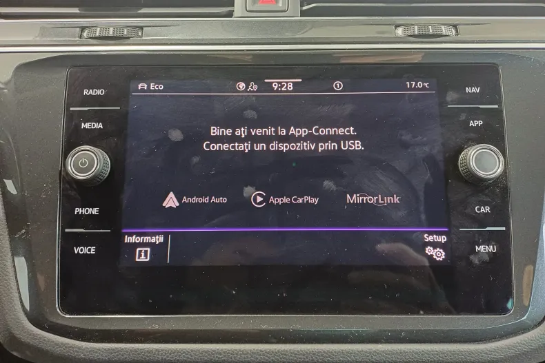 Volkswagen Tiguan din 2021 cu 49.683 km - oferta VOL131710 - foto 29