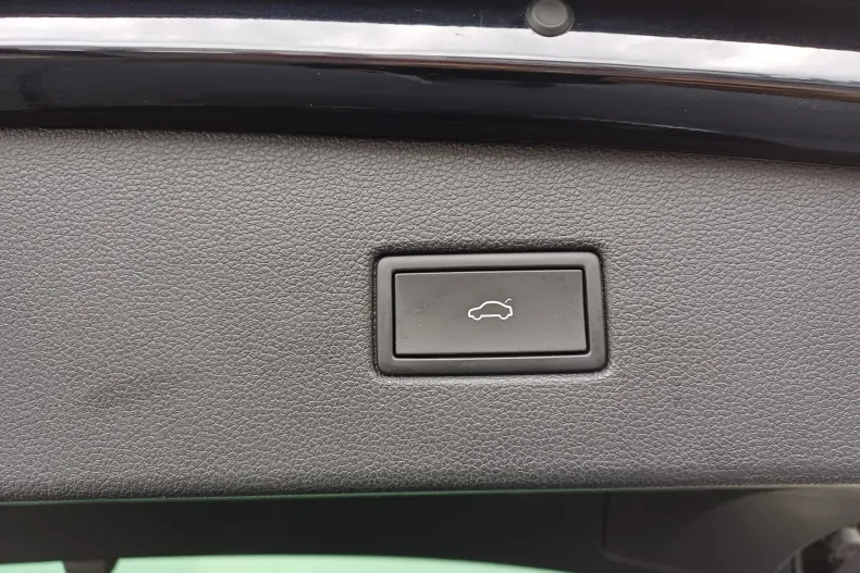 Volkswagen Tiguan din 2021 cu 49.683 km - oferta VOL131710 - foto 38