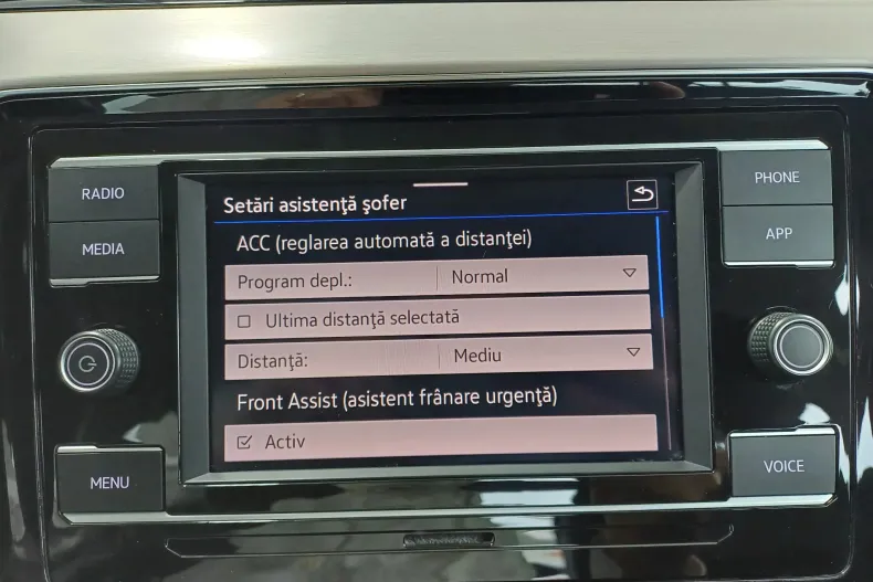 Volkswagen Passat din 2020 cu 124.171 km - oferta VOL131712 - foto 17