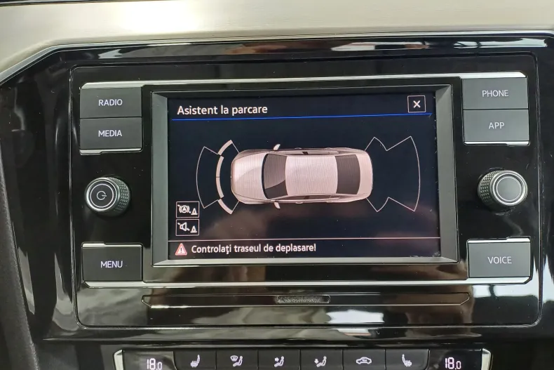 Volkswagen Passat din 2020 cu 124.171 km - oferta VOL131712 - foto 23