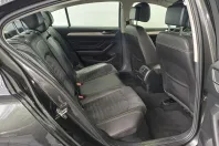 Volkswagen Passat din 2020 cu 124.171 km - oferta VOL131712 - foto 28