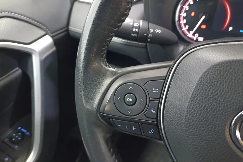 Toyota RAV4 din 2022 cu 88.646 km - oferta TOY131713 - foto 12