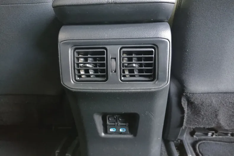 Toyota RAV4 din 2022 cu 88.646 km - oferta TOY131713 - foto 25