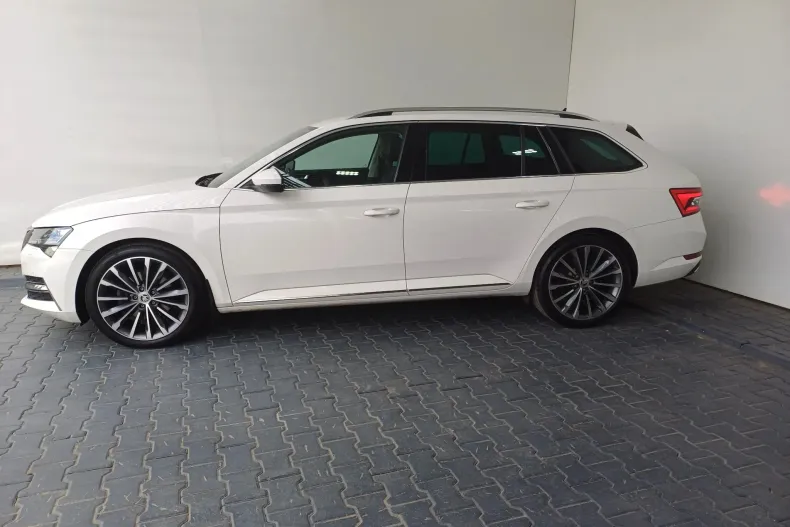 Skoda Superb din 2020 cu 117.065 km - oferta SKO131715 - foto 2