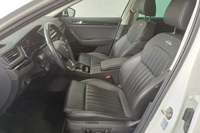 Skoda Superb din 2020 cu 117.065 km - oferta SKO131715 - foto 5