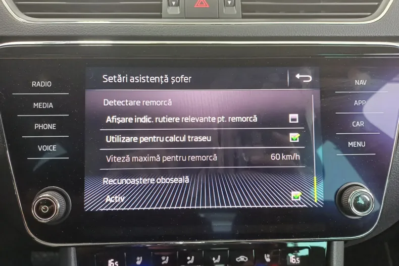 Skoda Superb din 2020 cu 117.065 km - oferta SKO131715 - foto 26