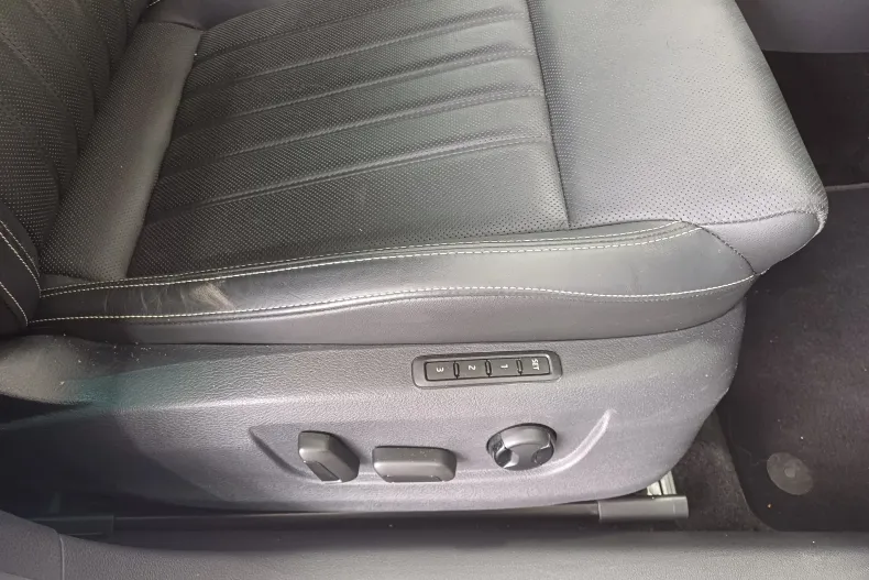 Skoda Superb din 2020 cu 117.065 km - oferta SKO131715 - foto 33