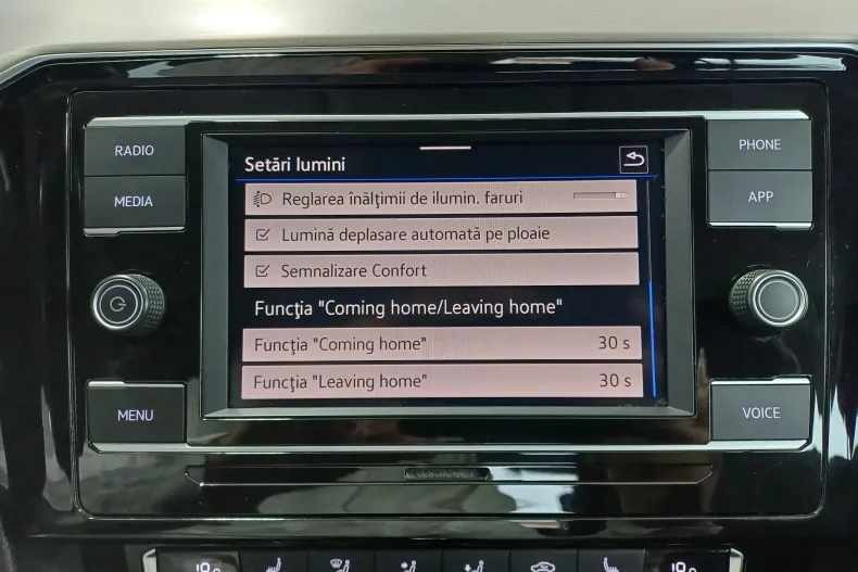 Volkswagen Passat din 2020 cu 124.171 km - oferta VOL131716 - foto 22