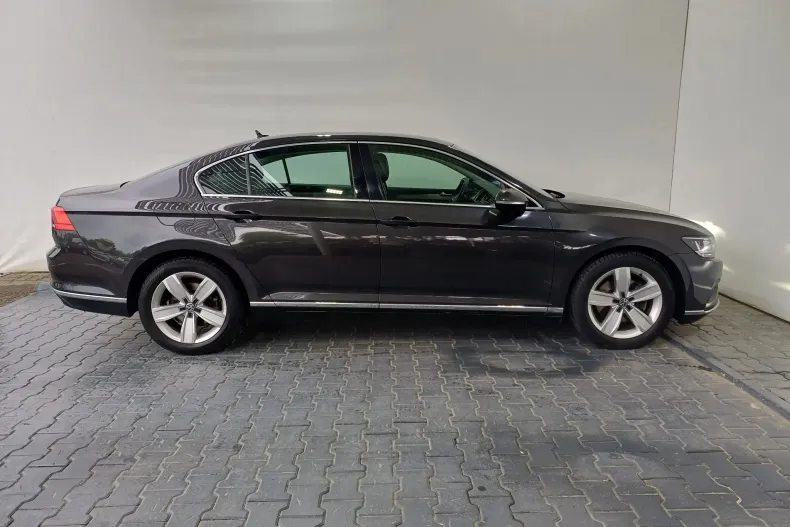 Volkswagen Passat din 2020 cu 124.171 km - oferta VOL131716 - foto 33