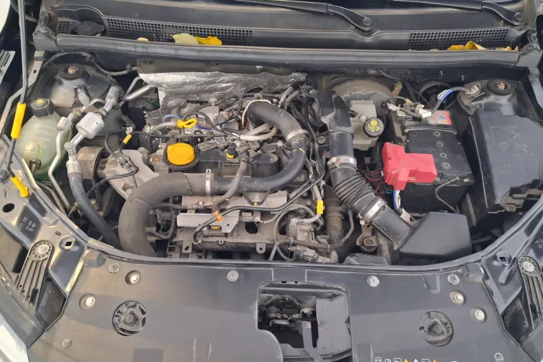 Dacia Sandero Stepway din 2021 cu 19.936 km - oferta DAC131723 - foto 18