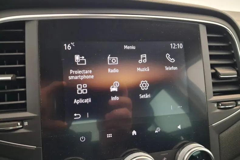 Renault Megane din 2023 cu 24.684 km - oferta REN131725 - foto 7