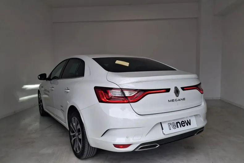 Renault Megane din 2023 cu 24.684 km - oferta REN131725 - foto 25