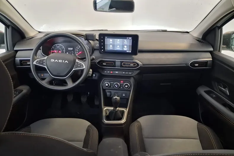 Dacia Sandero Stepway din 2024 cu 15.777 km - oferta DAC131729 - foto 3