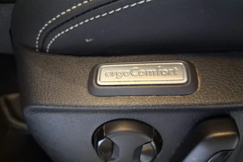 Volkswagen Passat din 2019 cu 91.922 km - oferta VOL131731 - foto 11