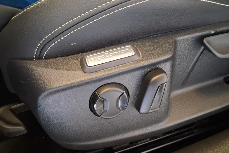 Volkswagen Passat din 2019 cu 91.922 km - oferta VOL131731 - foto 16