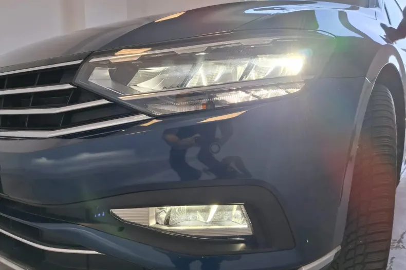 Volkswagen Passat din 2019 cu 91.922 km - oferta VOL131731 - foto 20