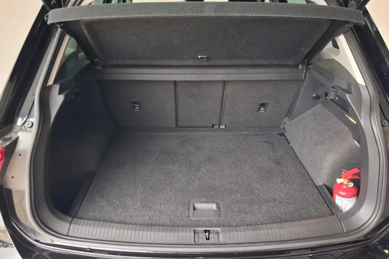 Volkswagen Tiguan din 2020 cu 70.942 km - oferta VOL131733 - foto 5