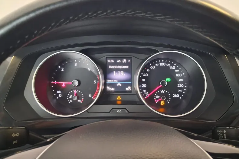 Volkswagen Tiguan din 2020 cu 70.942 km - oferta VOL131733 - foto 6