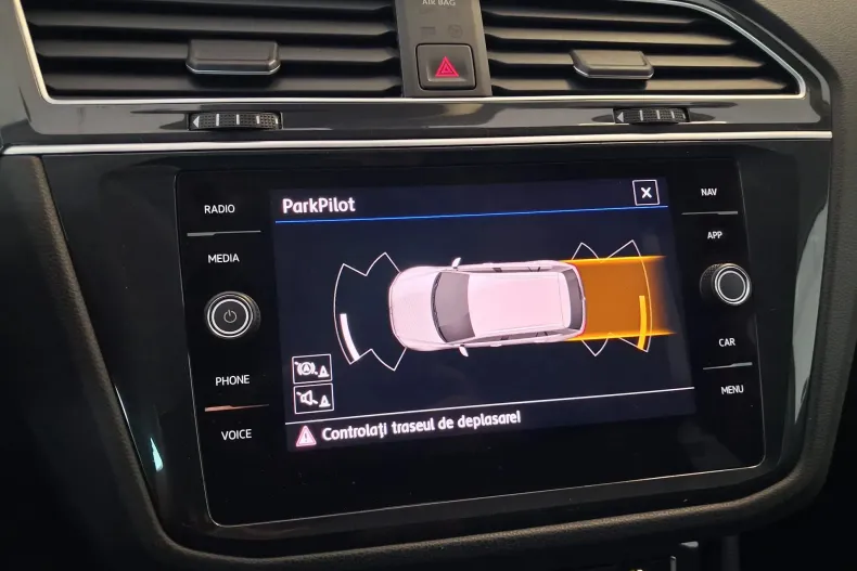 Volkswagen Tiguan din 2020 cu 70.942 km - oferta VOL131733 - foto 10