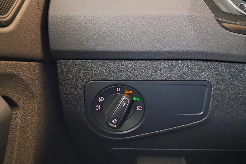 Volkswagen Tiguan din 2020 cu 70.942 km - oferta VOL131733 - foto 14