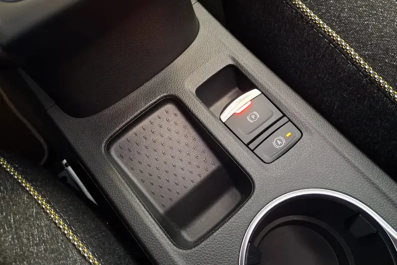 Renault Captur din 2024 cu 6.065 km - oferta REN131735 - foto 10