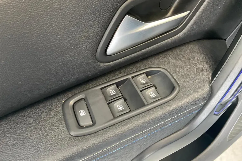 Dacia Duster din 2021 cu 140.204 km - oferta DAC131740 - foto 10