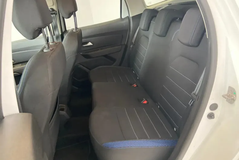 Dacia Duster din 2021 cu 140.204 km - oferta DAC131740 - foto 19