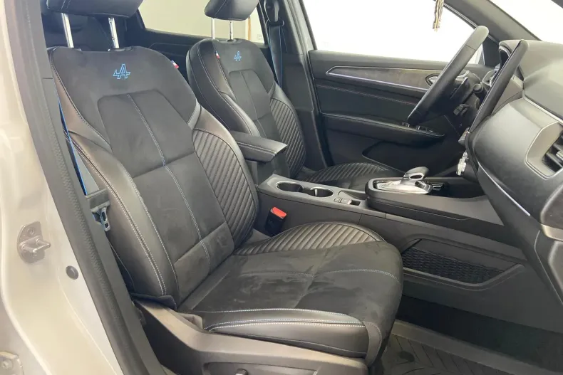 Renault Arkana din 2024 cu 3.154 km - oferta REN131742 - foto 12