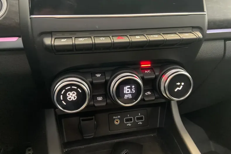 Renault Arkana din 2024 cu 3.154 km - oferta REN131742 - foto 22