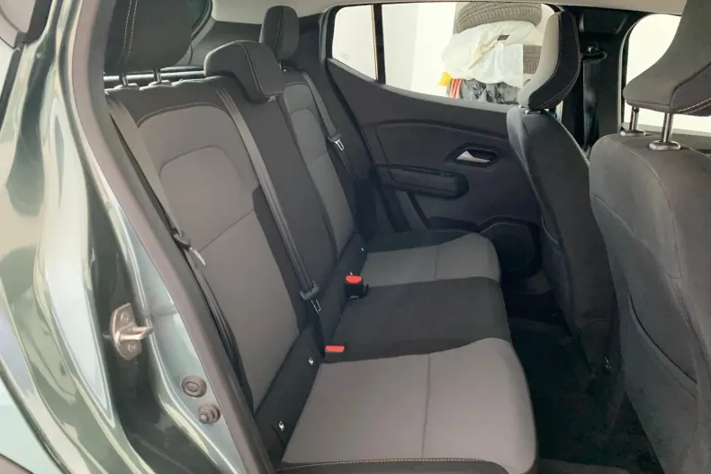 Dacia Sandero Stepway din 2023 cu 22.221 km - oferta DAC131745 - foto 8