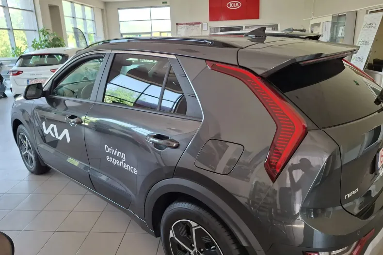 Kia Niro din 2025 cu 0 km - oferta KIA131747 - foto 3
