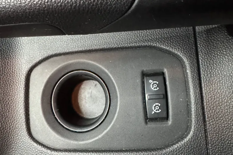 Dacia Duster din 2019 cu 170.000 km - oferta DAC131756 - foto 17