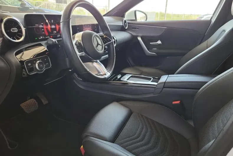 Mercedes-Benz A din 2023 cu 15.000 km - oferta MER131758 - foto 10