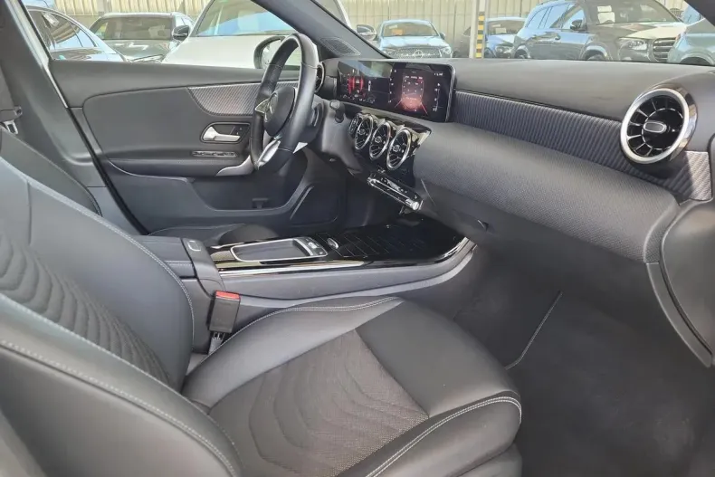Mercedes-Benz A din 2023 cu 15.000 km - oferta MER131758 - foto 13